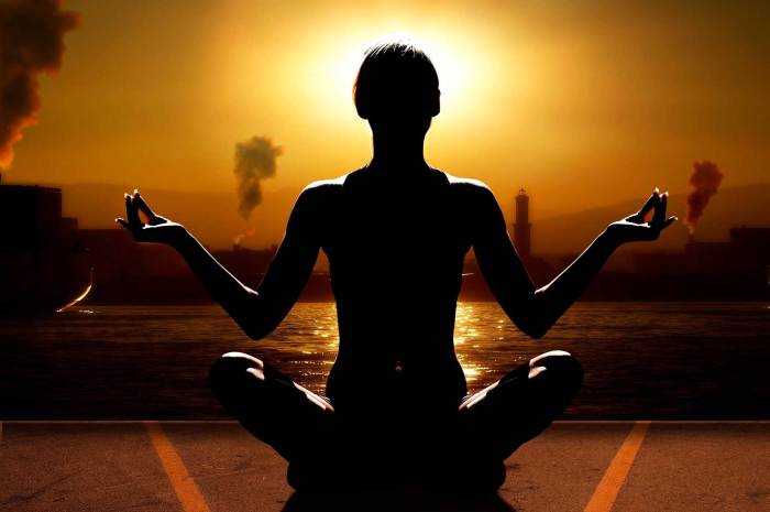 Meditation meditate mindfulness beginners anxiety practices infographic mindbodygreen everyday Meditation meditate mindfulness beginners anxiety practices infographic mindbodygreen everyday